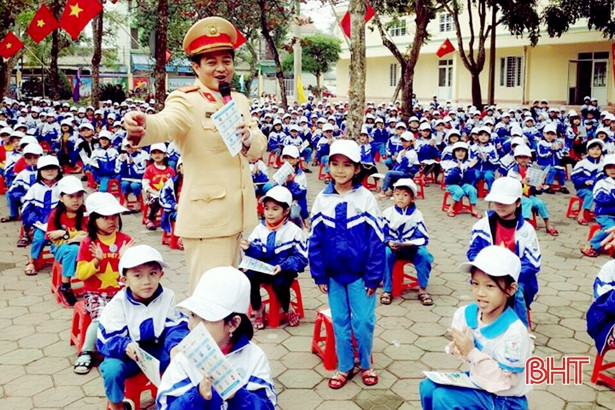 Bài 3: Tạo môi trường giao thông an toàn cho trẻ em