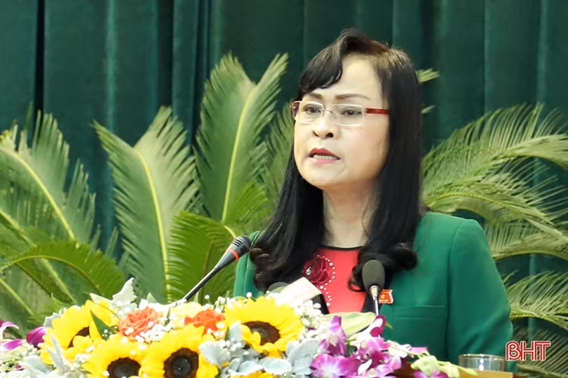 Đại biểu HĐND Hà Tĩnh tập trung trí tuệ “hiến kế” thực hiện các mục tiêu KT-XH năm 2020