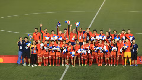 Bóng đá nữ giúp đoàn thể thao Việt Nam vượt Indonesia lên thứ 2 toàn đoàn
