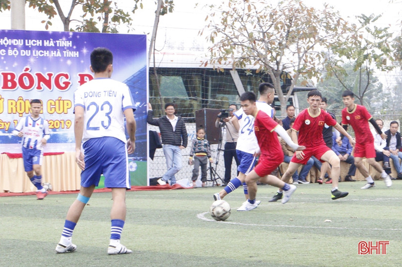 FC Đồng Tiến Nha Trang vô địch Giải bóng đá lữ hành du lịch Hà Tĩnh