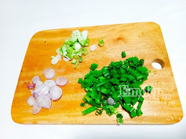 canh bau thit bo vien thanh mat cho mam com cuoi tuan