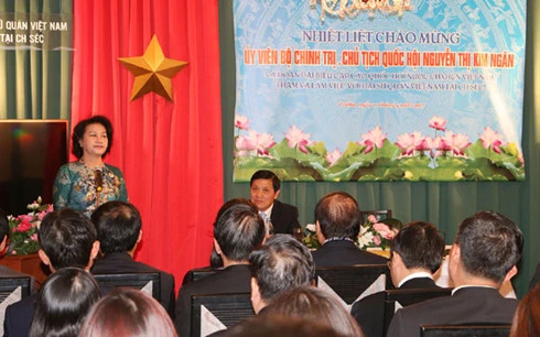 chu tich quoc hoi bat dau chuyen tham chinh thuc cong hoa sec