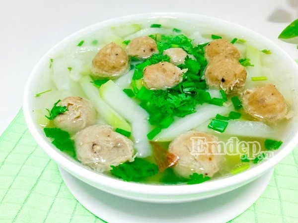 canh bau thit bo vien thanh mat cho mam com cuoi tuan