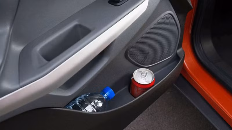 3 sai lam chet nguoi khi di oto troi nang nong