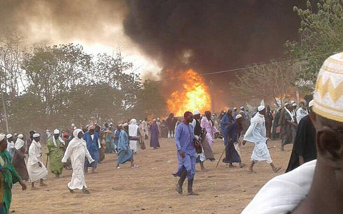 hoa hoan o senagal hon 100 nguoi thuong vong