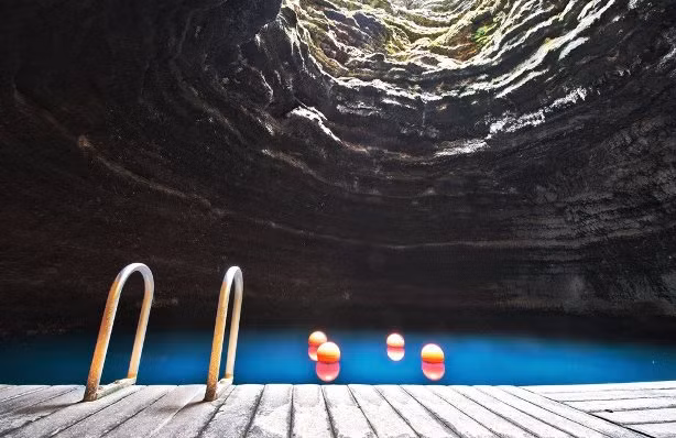 ngam minh trong nhung suoi nuoc nong noi tieng the gioi