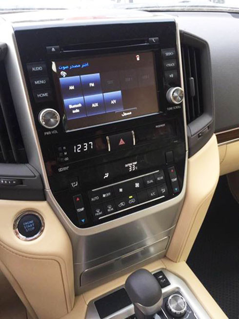 toyota land cruiser 2017 dau tien ve viet nam