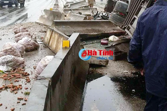 tngt nghiem trong 2 nguoi chet nhieu nguoi bi thuong nang