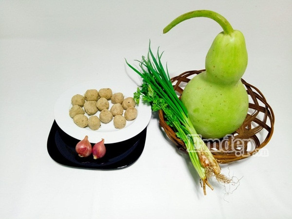 canh bau thit bo vien thanh mat cho mam com cuoi tuan