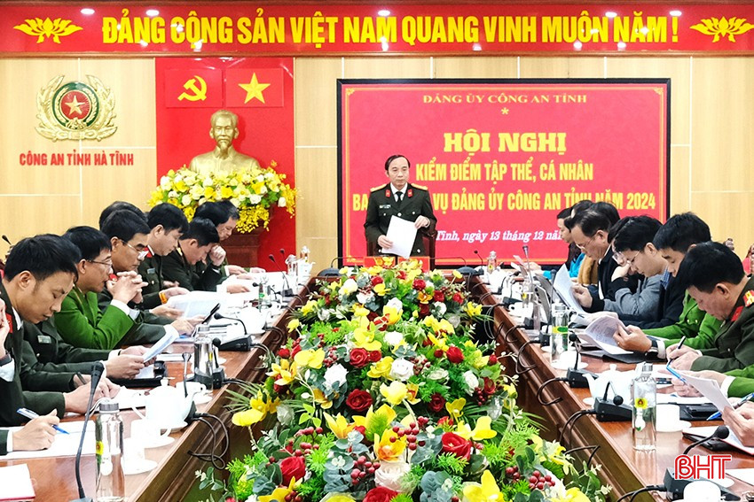 Toàn cảnh hội nghị.