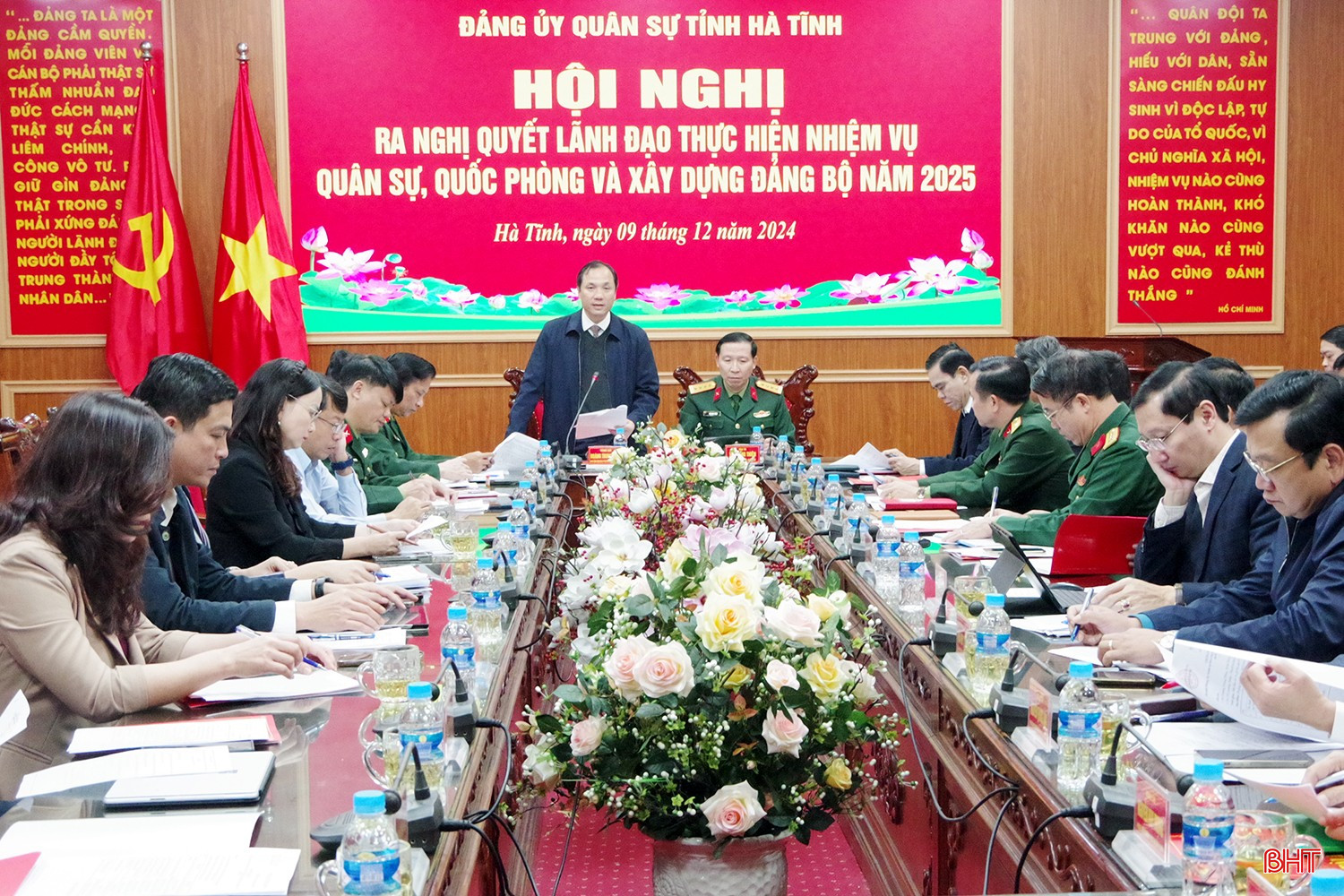 Toàn cảnh hội nghị.