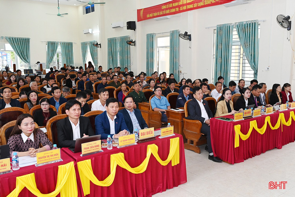 Đại biểu dự hội nghị.