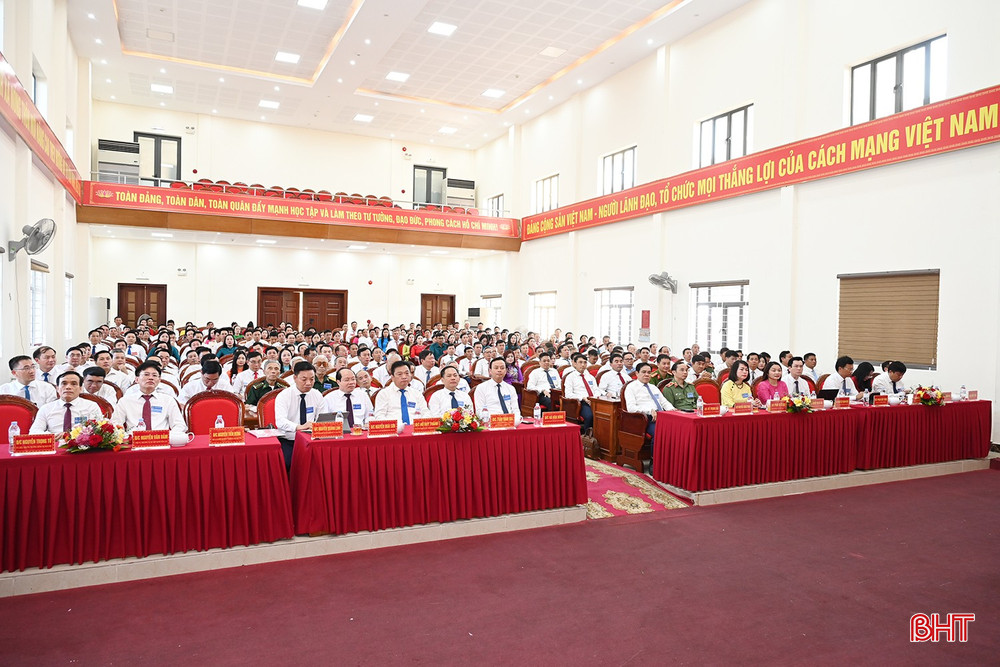 Đại biểu dự đại hội. bqbht_br_5.jpg