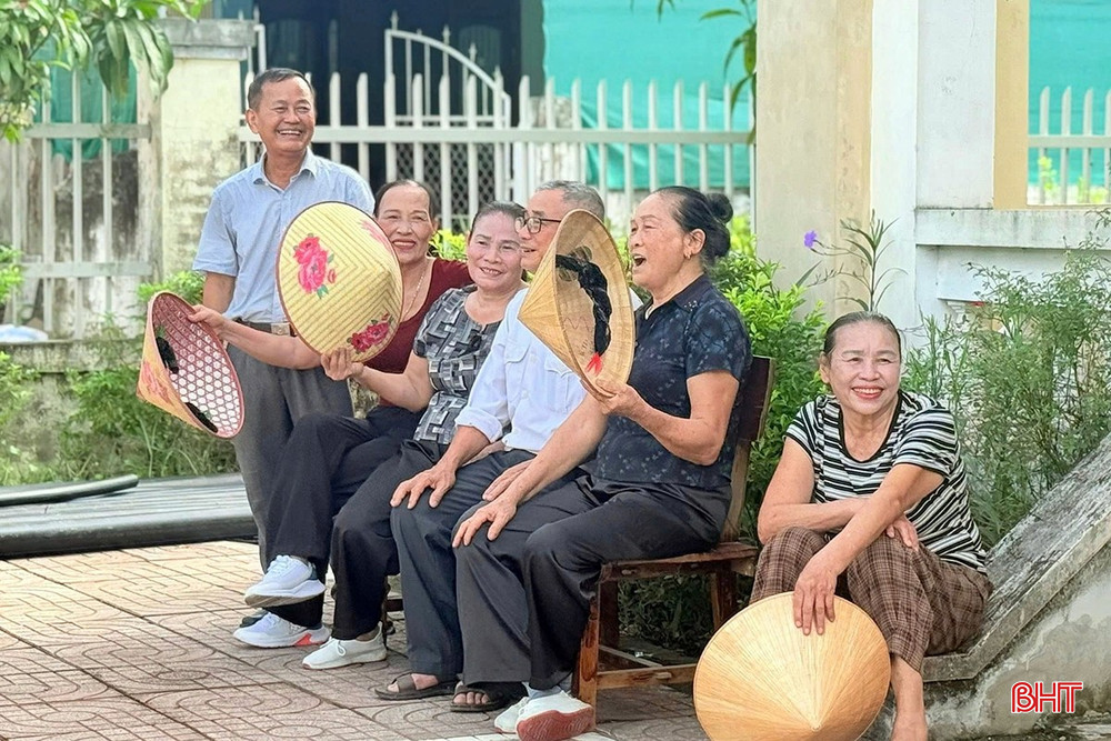 Phong trào “Dân vận khéo” ở Hà Tĩnh đã góp phần củng cố niềm tin của Nhân dân với Đảng, chính quyền, huy động sức mạnh toàn dân cho phát triển. bqbht_br_a2.jpg
