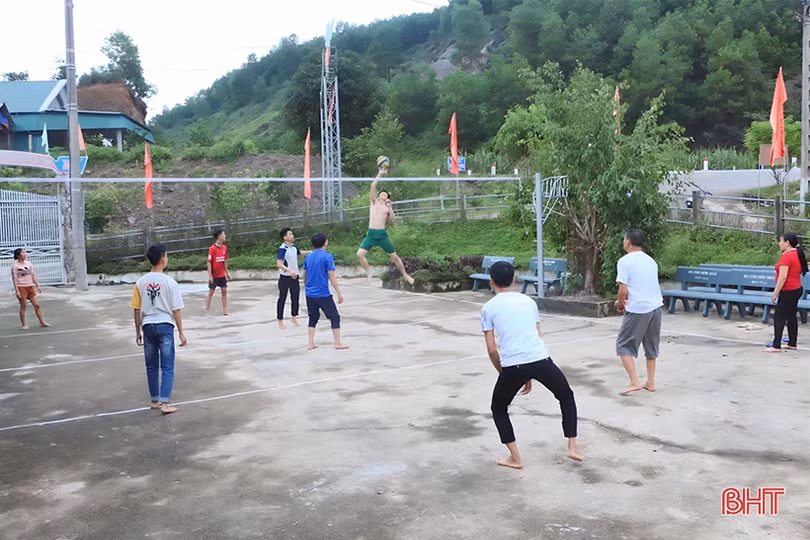 Chung sức xây dựng cụm dân cư “Sáng - xanh - sạch - đẹp - an toàn - văn minh”