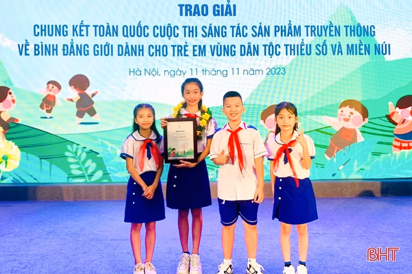 Học sinh Hà Tĩnh giành 2 giải Cuộc thi sáng tác sản phẩm truyền thông về bình đẳng giới