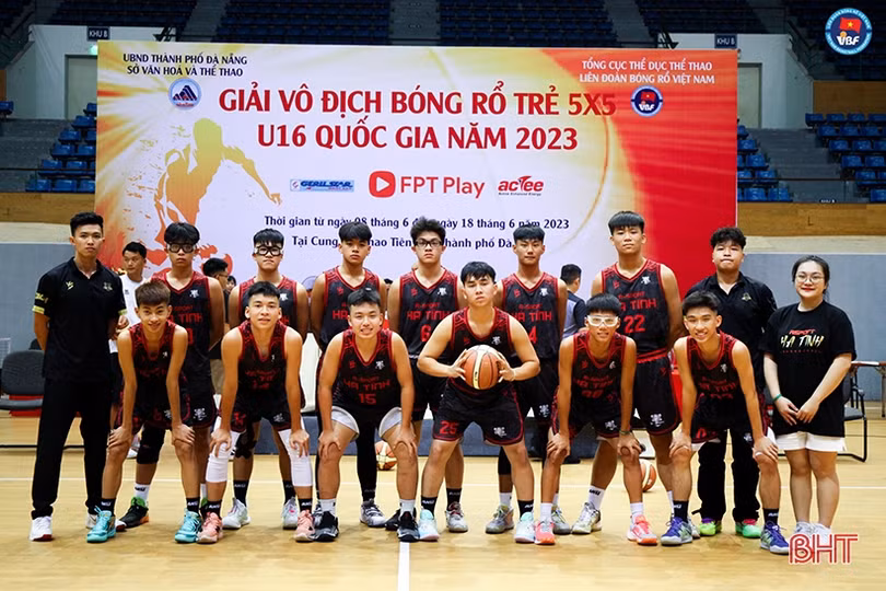 Người “truyền lửa” phong trào bóng rổ ở Hà Tĩnh