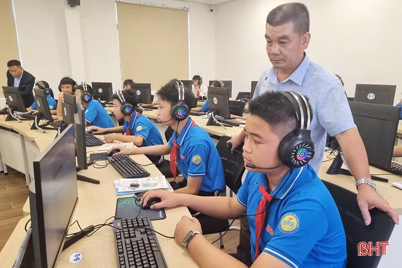 Hà Tĩnh triển khai nhiều hoạt động hưởng ứng Ngày Pháp luật Việt Nam