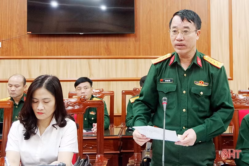 Trung tướng Trần Võ Dũng kiểm tra công tác dân vận ở Hà Tĩnh