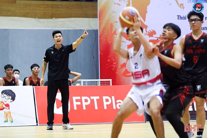 Người “truyền lửa” phong trào bóng rổ ở Hà Tĩnh