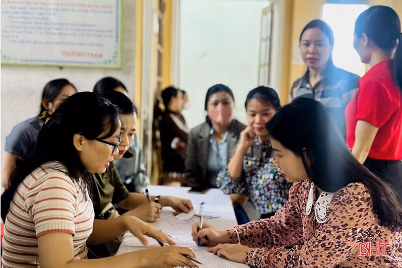 Phấn đấu 95% cặp vợ chồng trong độ tuổi được tư vấn KHHGĐ/SKSS