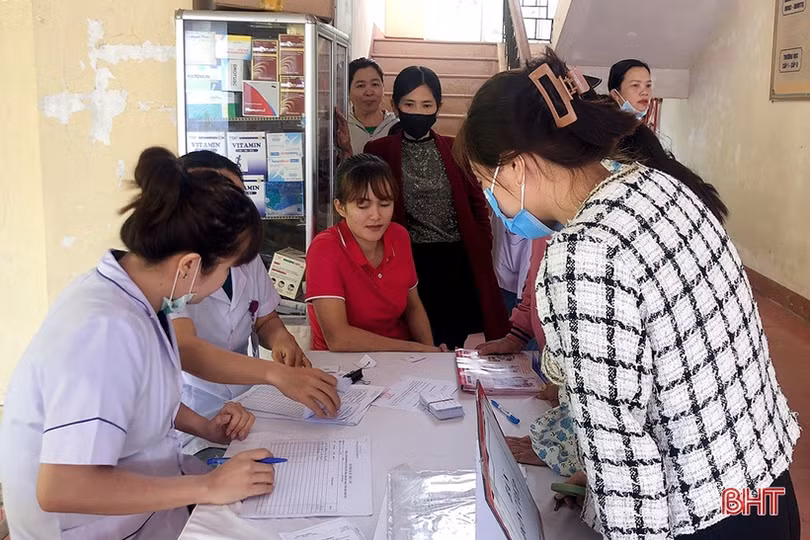 Phấn đấu 95% cặp vợ chồng trong độ tuổi được tư vấn KHHGĐ/SKSS