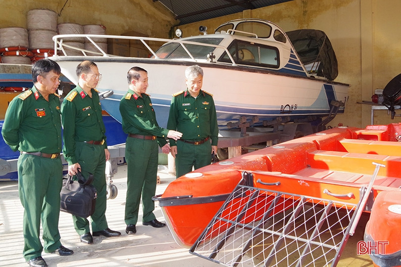 Nghiên cứu thực tế nhiệm vụ quân sự, quốc phòng tại Hà Tĩnh