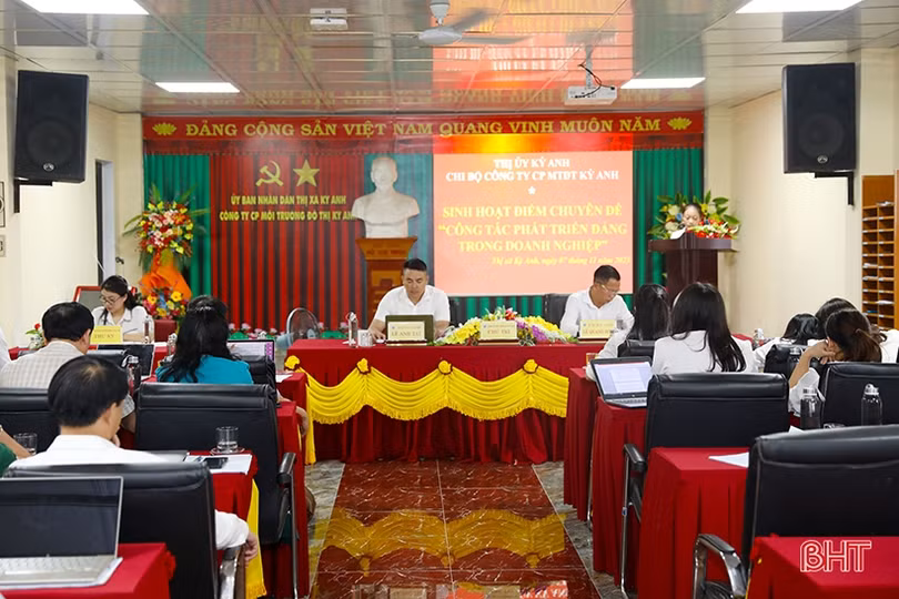 Nâng cao chất lượng sinh hoạt Đảng trong chi bộ doanh nghiệp