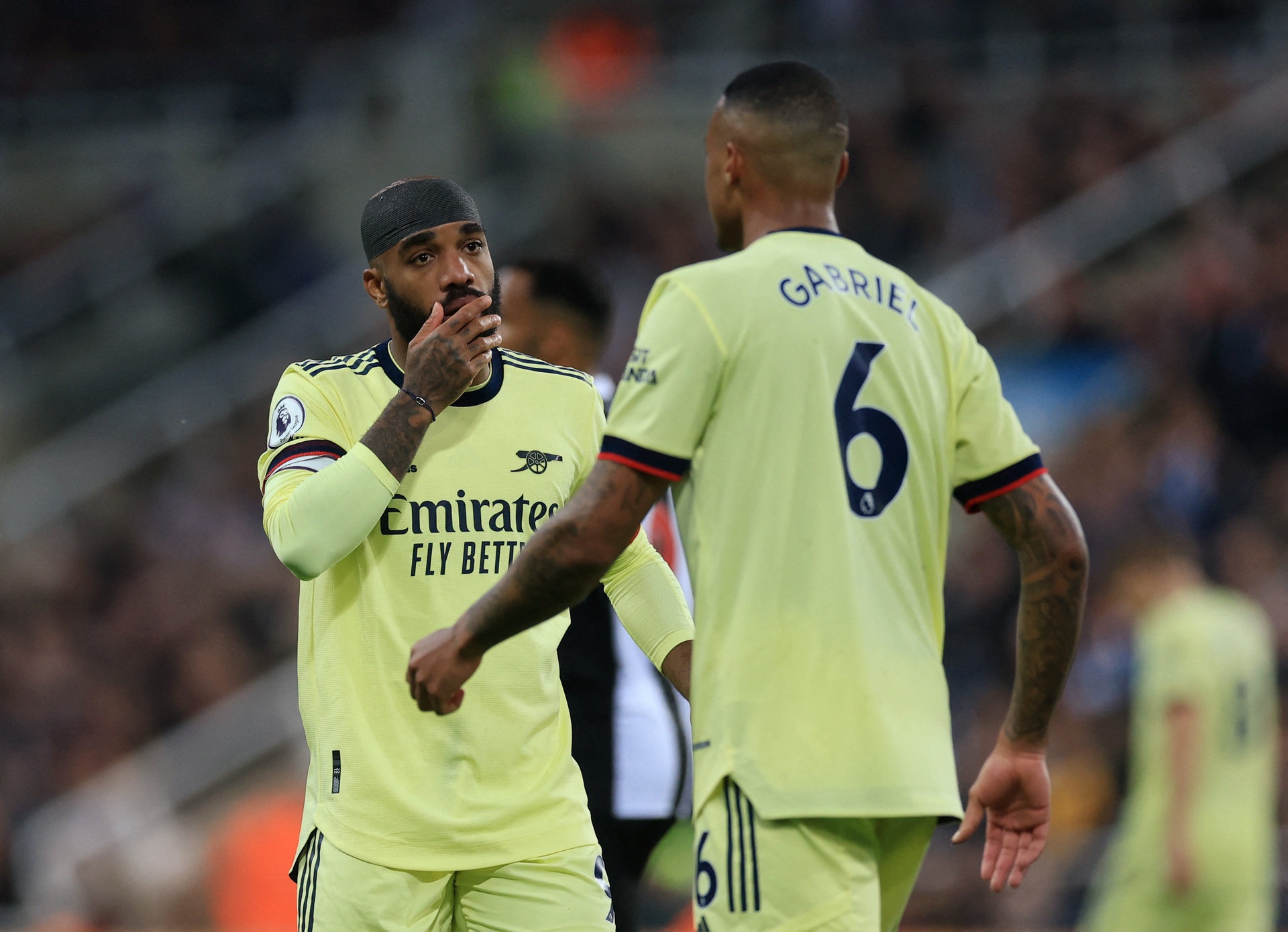 Thua Newcastle 0-2, Arsenal mất quyền tự quyết vào tay Tottenham