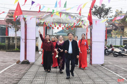 Lá phiếu - niềm tin và khát vọng dựng xây đất nước