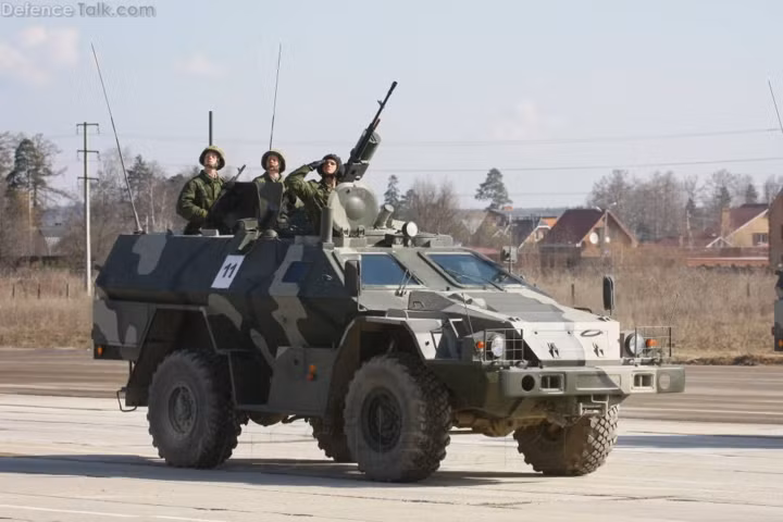 Xe bọc thép Nga BPM-97 - nỗi kinh hoàng của IS ở Syria