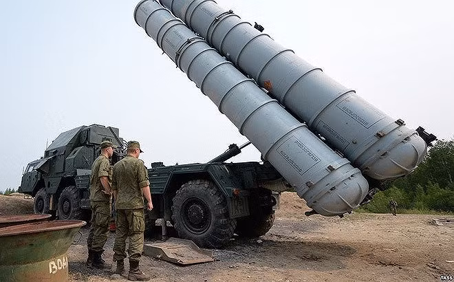 Quân đội Syria tuyên bố S-300 chuẩn bị bước vào tình trạng trực chiến
