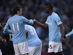 Balotelli (phải) lập hat-trick đầu tiên cho Man City - Ảnh Getty Balotelli (phải) lập hat-trick đầu tiên cho Man City - Ảnh Getty