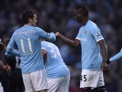 Balotelli (phải) lập hat-trick đầu tiên cho Man City - Ảnh Getty Balotelli (phải) lập hat-trick đầu tiên cho Man City - Ảnh Getty