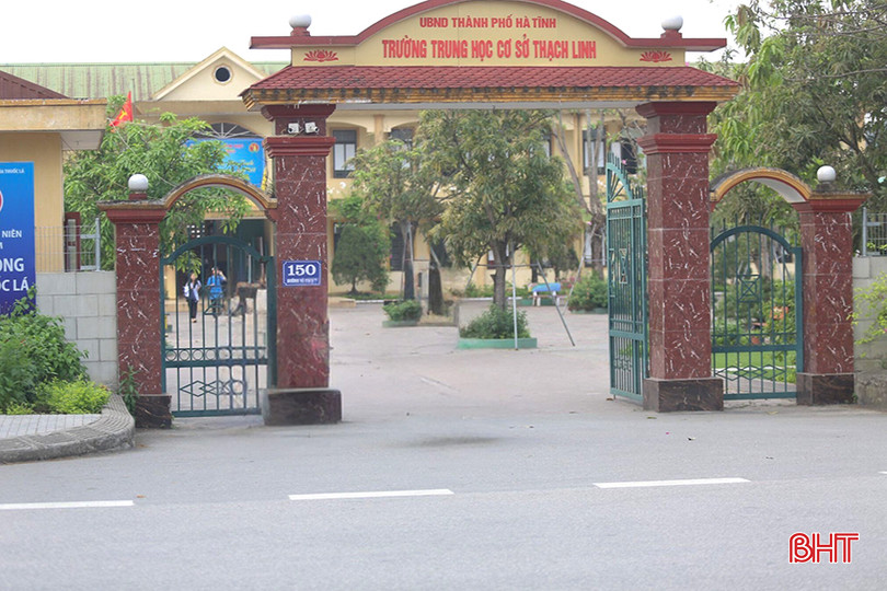 Học sinh vào lớp 6 Trường THCS Thạch Linh tăng không đáng kể so với năm học 2024 -2025. 1.2.jpg