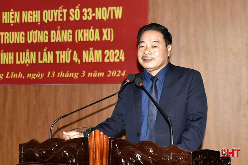 Phó Trưởng ban Tuyên giáo Tỉnh ủy Nguyễn Xuân Hải phát biểu tại hội nghị. DTT_DSC6699.jpg
