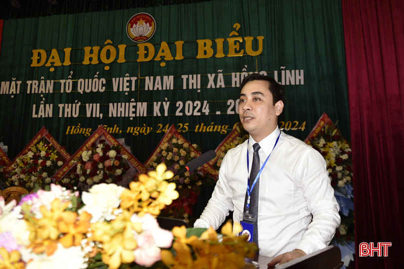 Bí thư Thị uỷ Hồng Lĩnh Lê Thành Đông phát biểu chỉ đạo đại hội DT_DSC0705.jpg