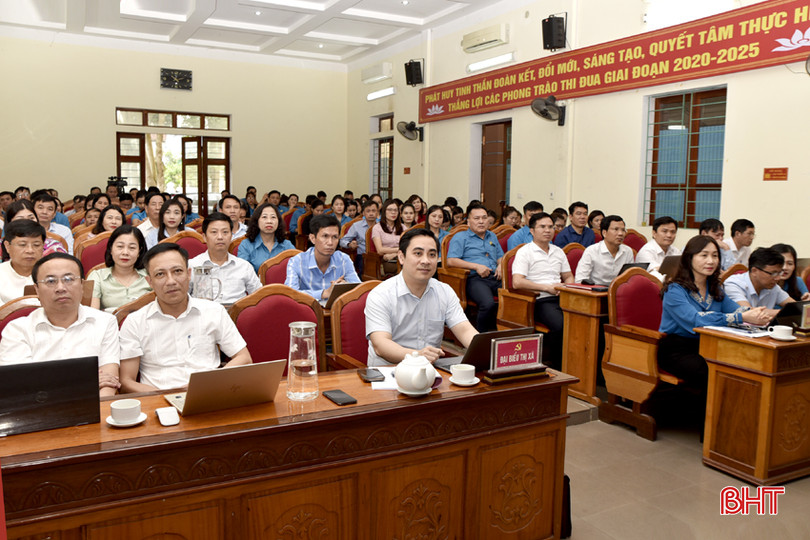 Đại biểu dự hội nghị DT_DSC7653.jpg