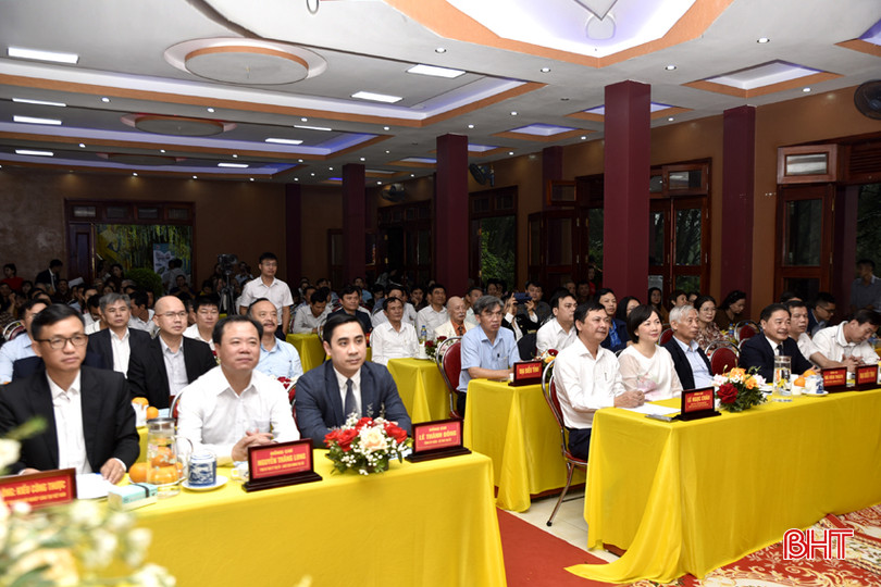 Đại biểu dự tọa đàm DT_DSC6922.jpg