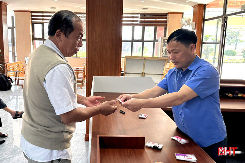 DT z5218232320046_ba5c84690b071b760e35da4325673597.jpg