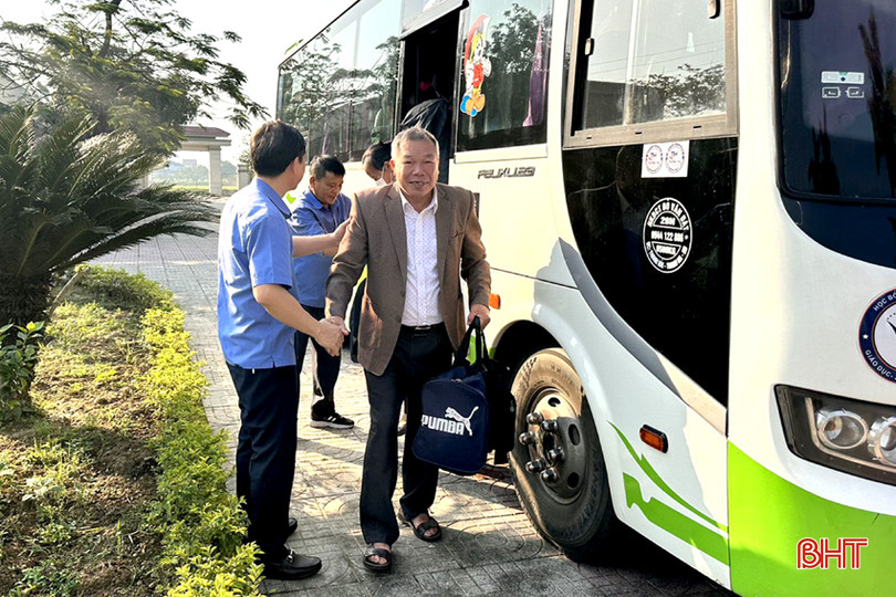 DT z5218232297310_10f8cfd2590f3188e36777063f9020fe.jpg