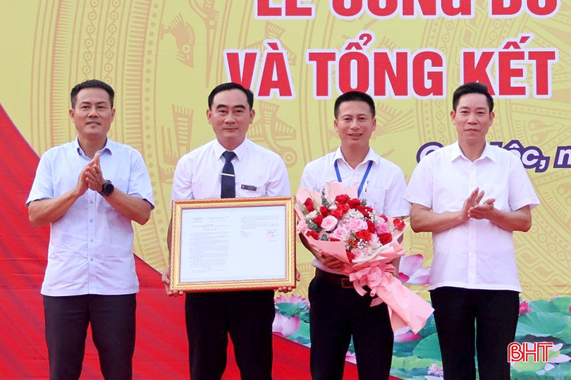 DT z5450181075278_e180e30aab430977ad05bd3ff0af9c40.jpg