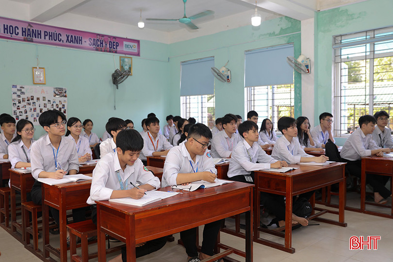 Các kỳ thi học sinh giỏi tạo động lực cho học sinh trong quá trình học tập, khẳng định mình. 1.1.jpg