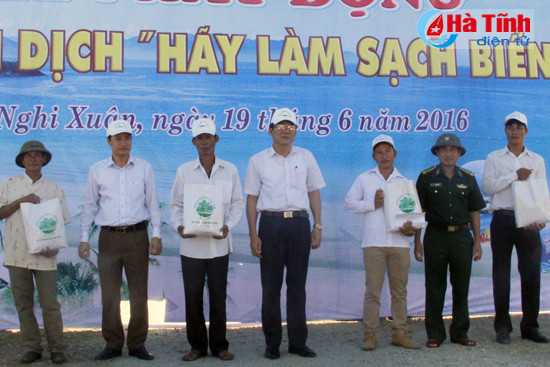 ha tinh huong ung chien dich hay lam sach bien