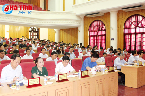 khen thuong 108 tap the ca nhan co thanh tich xuat sac trong cong tac bau cu