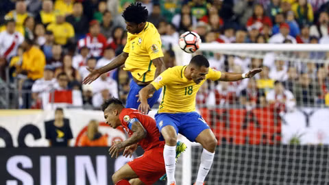 thua oan uc peru brazil bi loai ngay vong bang copa america