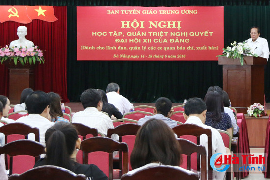 quan triet nq dai hoi xii cua dang cho lanh dao quan ly cac co quan bao chi xuat ban
