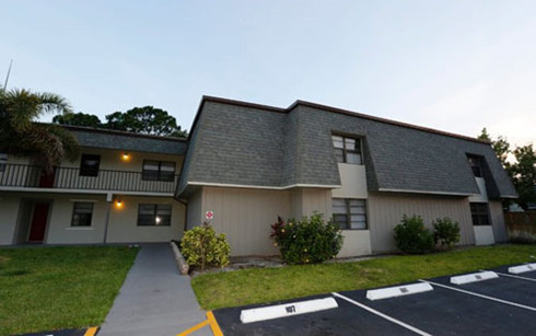 Nhà riêng của Omar Mateen ở Fort Pierce, Florida. (Ảnh: EPA) tham kich orlando fbi co the lam gi de ngan chan toi ac