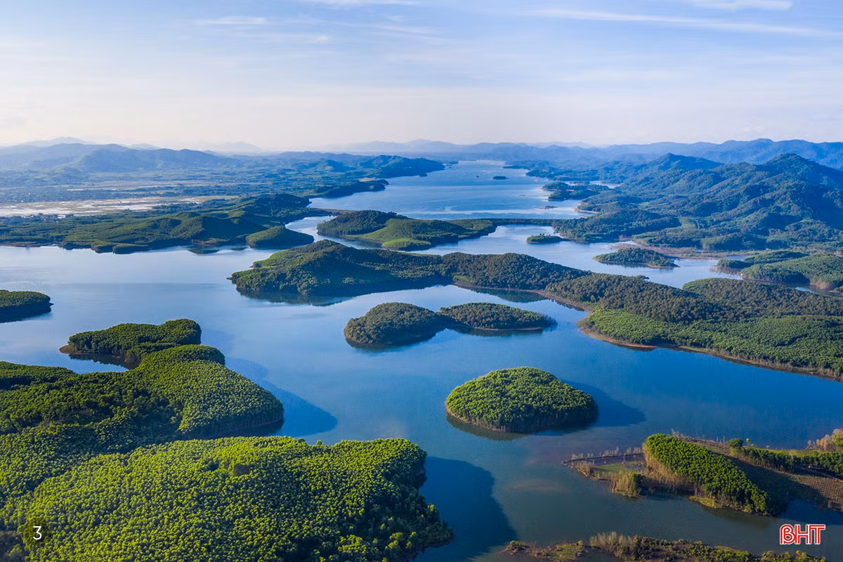 Hồ-Bộc-Nguyên.jpg