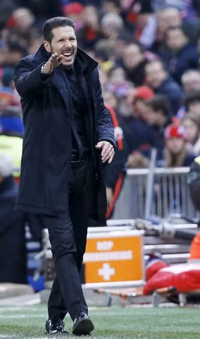 Zinedine Zidane vs Diego Simeone: Derby của hai biểu tượng ảnh 3
